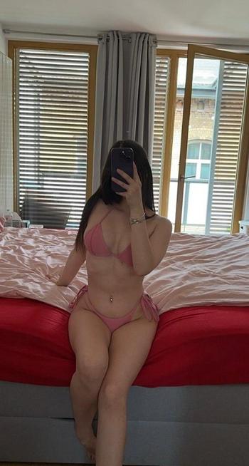 Lissy , 25  female escort, North Jersey