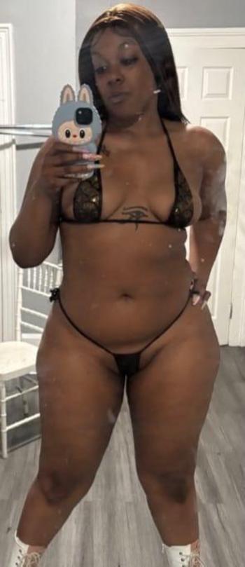 Phinxxxx, 23  female escort, North Jersey