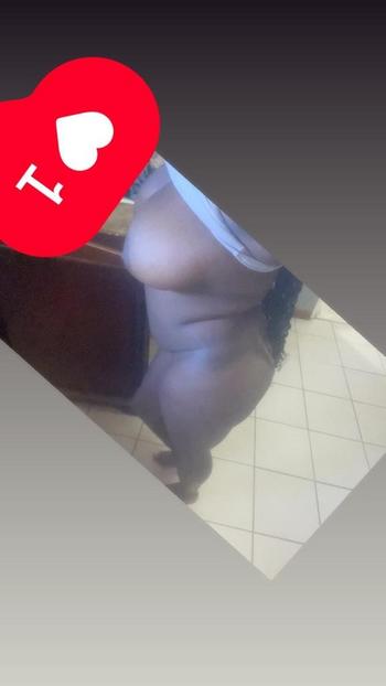 Chocolate , 28  female escort, North Jersey